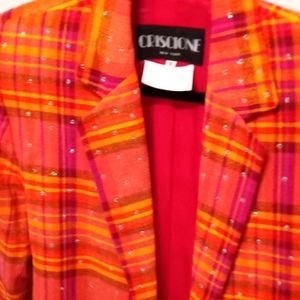 Beautiful colored blazer a real eye catcher